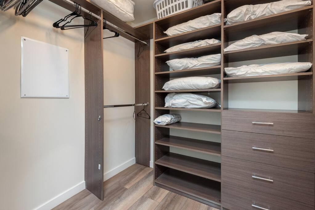 Luxurious Penthouse In Beverly Hills - Sleeps 10 Los Angeles Esterno foto