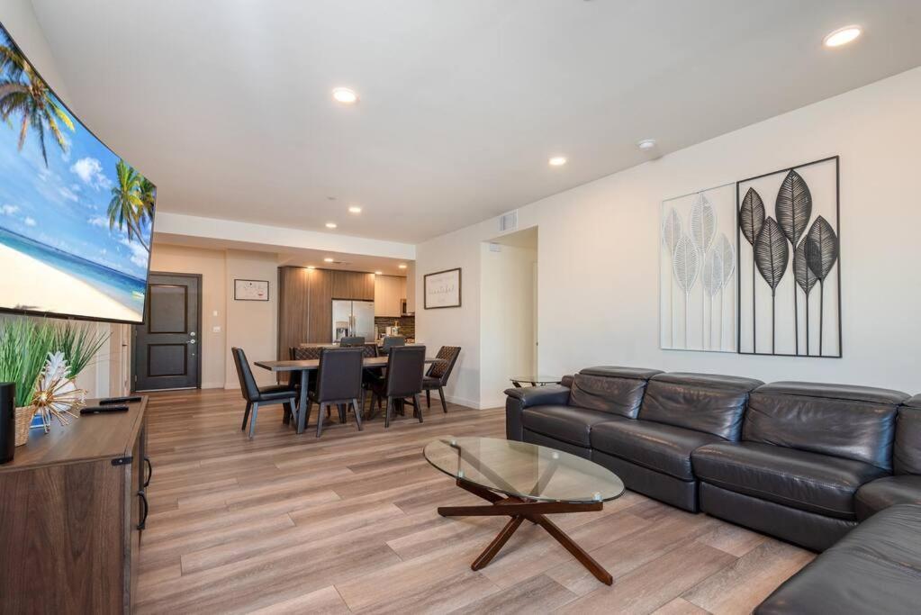 Luxurious Penthouse In Beverly Hills - Sleeps 10 Los Angeles Esterno foto